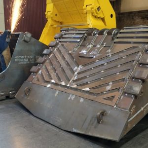 Custom manufacturing LHD bucket and face shovel bucket